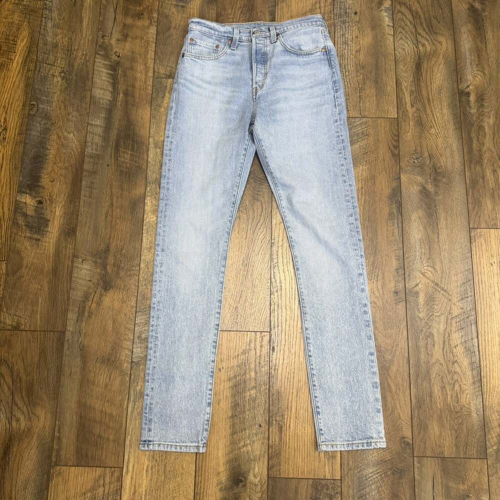 Levi’s Premium 501 Skinny Women 27x32 Light Wash High Rise Jeans 29502-0117